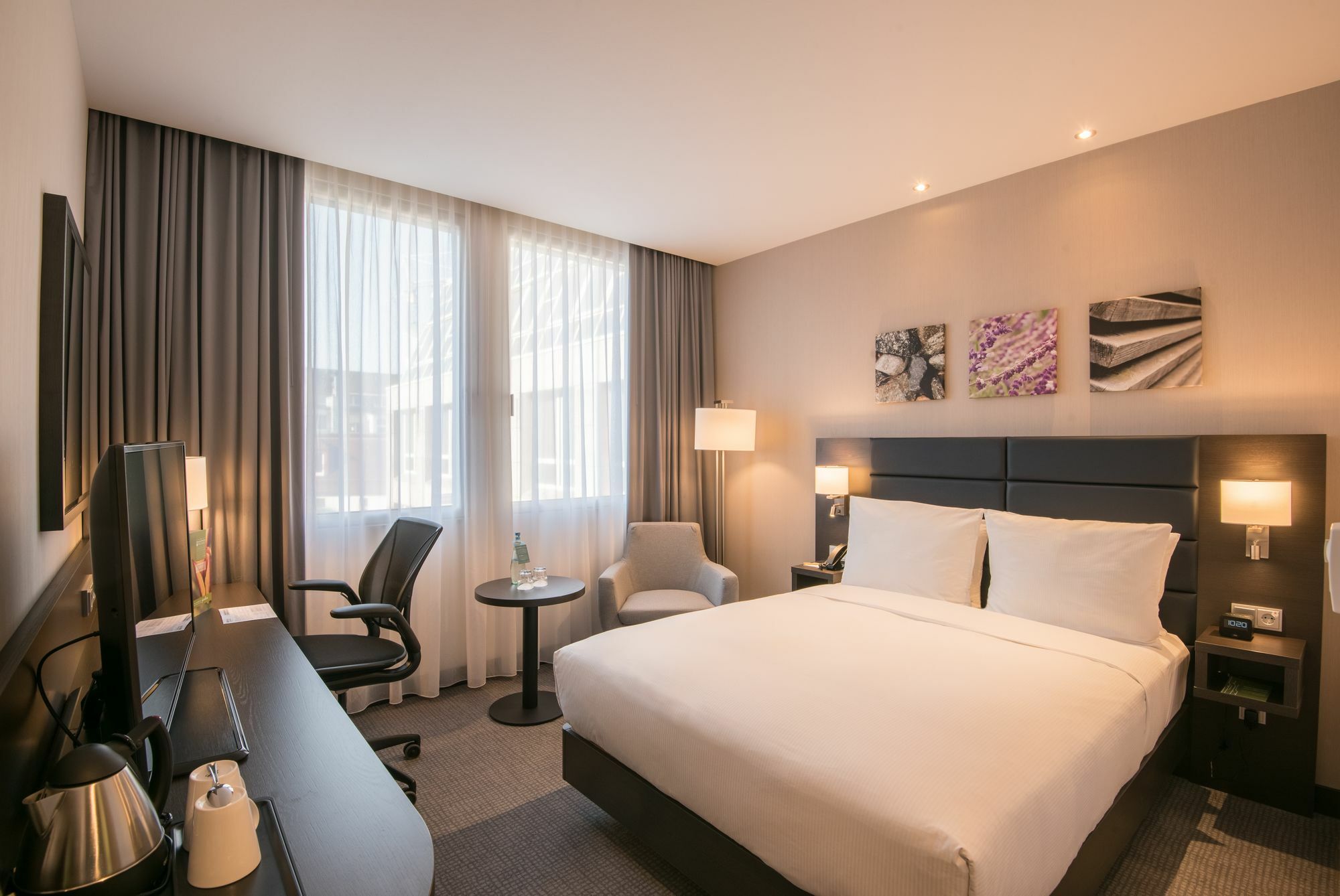 Hilton Garden West 4* Munich